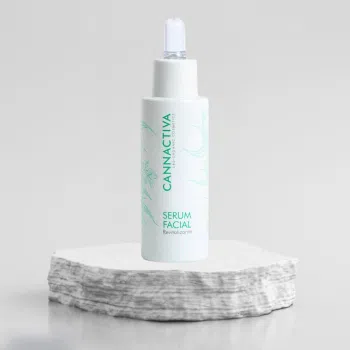 Serum Facial con CBD