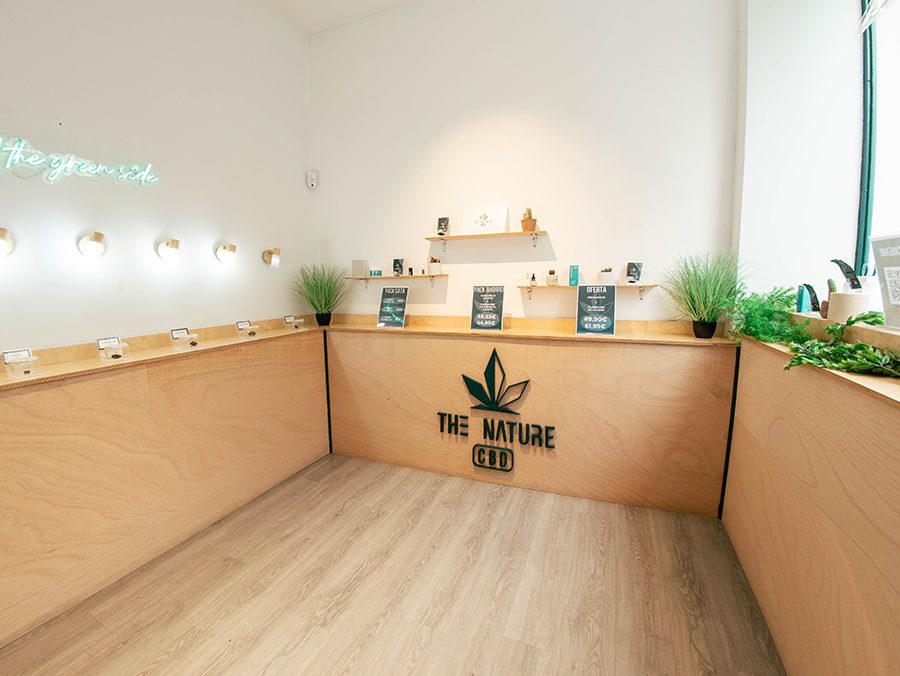 local-de-cbd-en-madrid-the-nature-CBD-Local-1-min